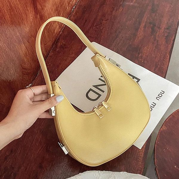 retro classic evening bags yoreai fashion messenger handbags designers luxury women shoulder crescent bag pu leather handbag advanced armpit
retro classic evening bags yoreai fashion messenger handbags designers luxury women shoulder crescent bag pu leather handbag advanced armpit