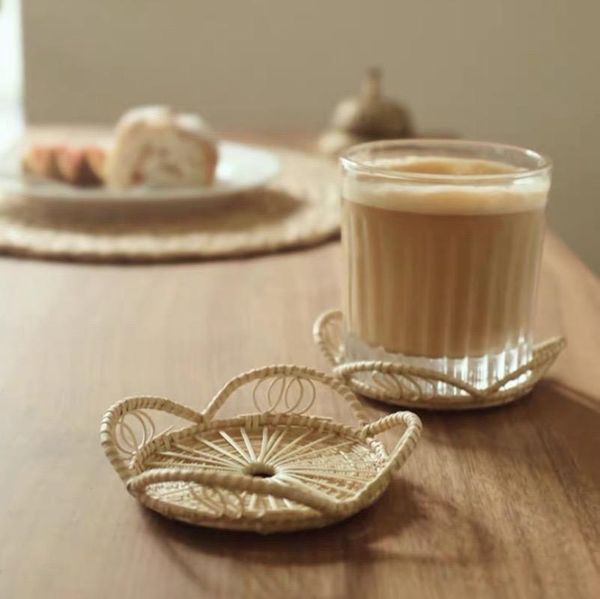 mats & pads place handmade rattan small petal accessories potholder dessert plate mat for baking and cooking tableware
mats & pads place handmade rattan small petal accessories potholder dessert plate mat for baking and cooking tableware