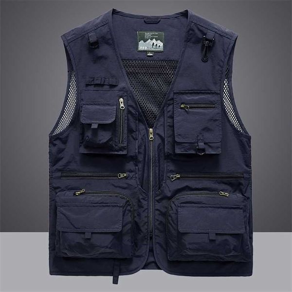 waistcoat vest jacket men multi-pocket classic male sleeveless coat outdoor pographer fishing jackets 5xl vest travel clothes 211108, Black;white
waistcoat vest jacket men multi-pocket classic male sleeveless coat outdoor pographer fishing jackets 5xl vest travel clothes 211108, Black;white