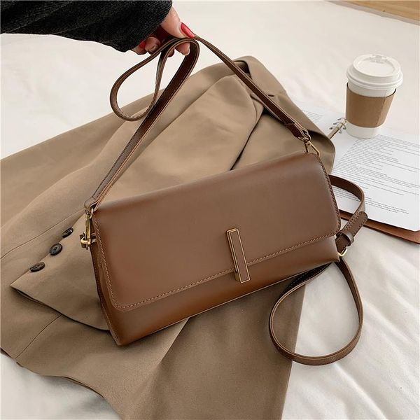 shoulder bags trendy simple baguette for women unique design solid color pu leather ladies crossbody 2021
shoulder bags trendy simple baguette for women unique design solid color pu leather ladies crossbody 2021