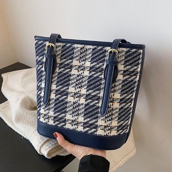 evening bags casual women small handbags ladies canvas shoulder bag designer messenger fashion female travel tote
evening bags casual women small handbags ladies canvas shoulder bag designer messenger fashion female travel tote