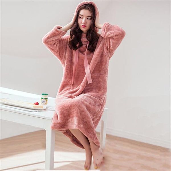 winter women's nightgown thicken warm flannel nightdress long sleeve sleepwear for women plus size nightwear for women, Black;red
winter women's nightgown thicken warm flannel nightdress long sleeve sleepwear for women plus size nightwear for women, Black;red