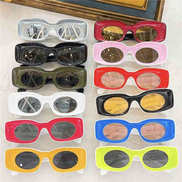 2022 factory wholesale box plate candy series sunglasses star same personalized sunglasses, White;black
2022 factory wholesale box plate candy series sunglasses star same personalized sunglasses, White;black