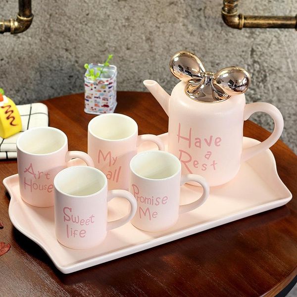 mugs british bone china coffee cup set european afternoon tea creative ceramic simple household one pot and four cups
mugs british bone china coffee cup set european afternoon tea creative ceramic simple household one pot and four cups
