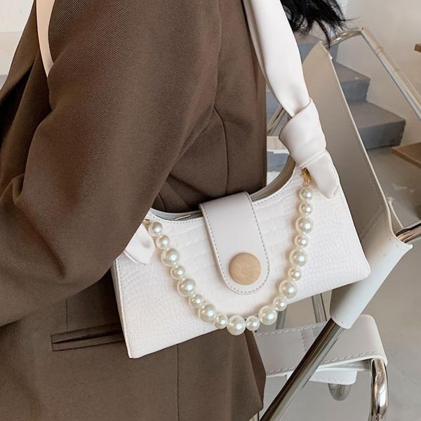 cross body 2021 trendy fashion pearl handbags leather simple one-shoulder underarm bag brand designer texture ladies
cross body 2021 trendy fashion pearl handbags leather simple one-shoulder underarm bag brand designer texture ladies