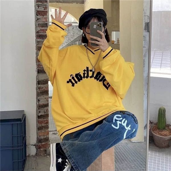 cotton hip-hop sports t-shirt long-sleeve couple wear female student new embroidery oversize baseball uniform hip street shirts 210315, White
cotton hip-hop sports t-shirt long-sleeve couple wear female student new embroidery oversize baseball uniform hip street shirts 210315, White