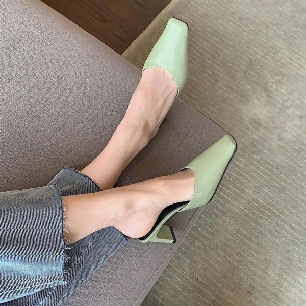 slippers slippers, women's shoes, high heels, thick baotou shallow half flat head mueller women, Black
slippers slippers, women's shoes, high heels, thick baotou shallow half flat head mueller women, Black