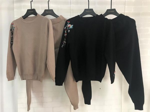 women's two piece pants amolapha women embroidery floral sweater+long suits solid long sleeve elegant woman casual knitted costumes set, White
women's two piece pants amolapha women embroidery floral sweater+long suits solid long sleeve elegant woman casual knitted costumes set, White