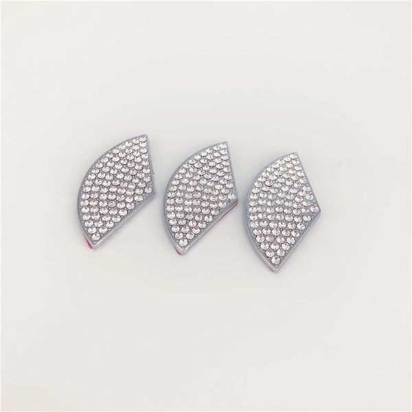 interior decorations car steering wheel emblem logo sticker with diamond decoration for a/b/c/e/gla/cla/glc/glk/gle series
interior decorations car steering wheel emblem logo sticker with diamond decoration for a/b/c/e/gla/cla/glc/glk/gle series