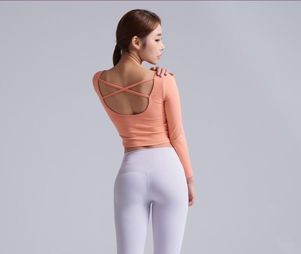 yoga outfits workout for women shirts backless long sleeve 2021 autumn sports wear, White;red
yoga outfits workout for women shirts backless long sleeve 2021 autumn sports wear, White;red