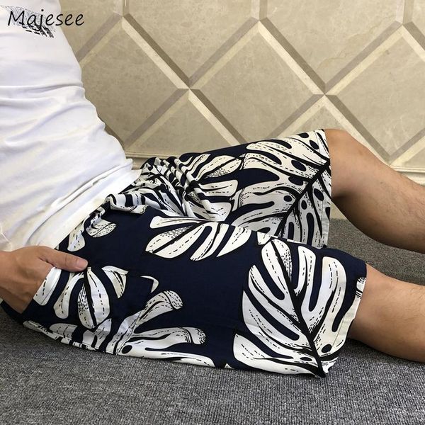 men sleep bottoms knee-length shorts summer thin floral sleepwear plus size 5xl beach breathable loose outwear leisure lounge, Black;brown
men sleep bottoms knee-length shorts summer thin floral sleepwear plus size 5xl beach breathable loose outwear leisure lounge, Black;brown