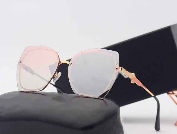 2022 designers sunglasses luxury sunglasses stylish fashion polarized for mens womens glass uv400 with box, White;black
2022 designers sunglasses luxury sunglasses stylish fashion polarized for mens womens glass uv400 with box, White;black