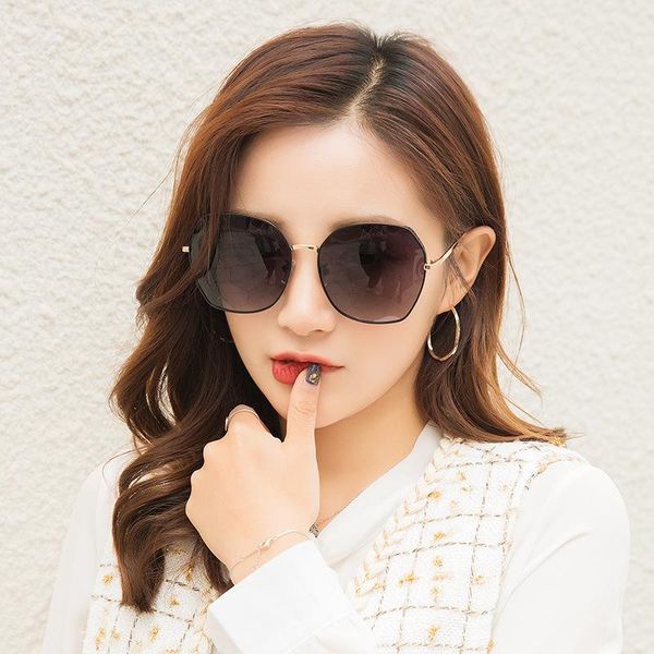 sunglasses 2021 fashion polarized female ins wind online celebrity trendy punk glasses, White;black
sunglasses 2021 fashion polarized female ins wind online celebrity trendy punk glasses, White;black