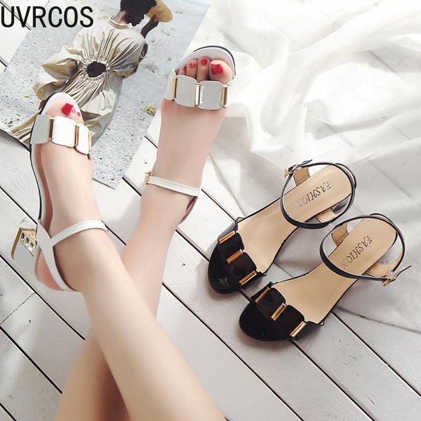2021 sandals women metal beaded summer women sandals open toe shoes square heel shoes, Black
2021 sandals women metal beaded summer women sandals open toe shoes square heel shoes, Black