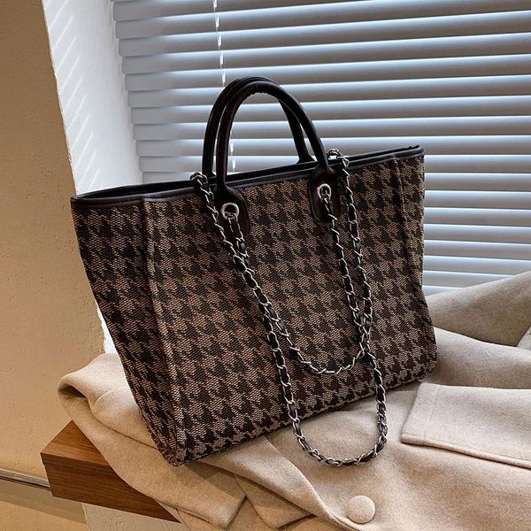 evening bags brand design high capacity shoulder women handbag purses 2021 fashion ladies big casual totes for work quality
evening bags brand design high capacity shoulder women handbag purses 2021 fashion ladies big casual totes for work quality