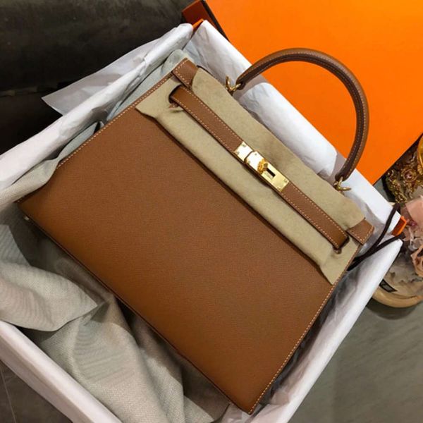 new women's crocodile hand print second generation calf leather mini kelly one shoulder cross carry bag
new women's crocodile hand print second generation calf leather mini kelly one shoulder cross carry bag