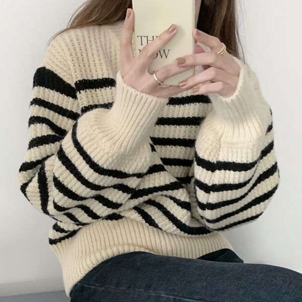zhous new women soft striped long sleeve loose patchwork sweater korean chic retro oversize pullover casual knitted jumpers, White;black
zhous new women soft striped long sleeve loose patchwork sweater korean chic retro oversize pullover casual knitted jumpers, White;black