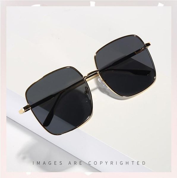 sunglasses metallic for both men and women personalized, stylish, square, travel sports uvioresistant, White;black
sunglasses metallic for both men and women personalized, stylish, square, travel sports uvioresistant, White;black