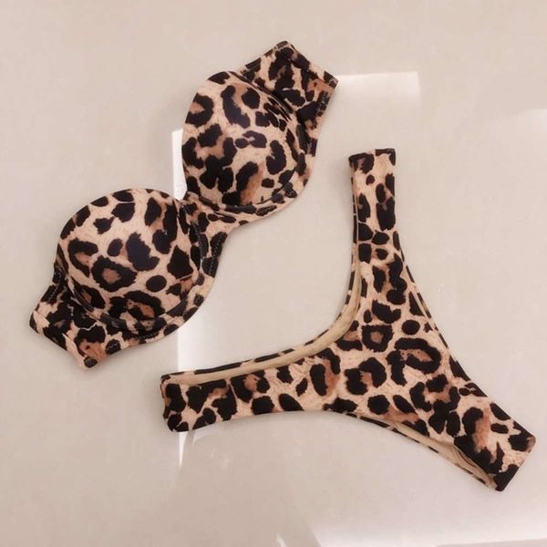 beach bikini leopard print hard bag bra women's fashion spring split swimsuit, Red;black
beach bikini leopard print hard bag bra women's fashion spring split swimsuit, Red;black