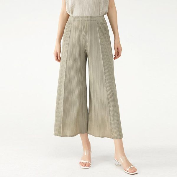 women's pants & capris superaen 2021 spring summer solid high-quality thin model comfortable loose high-waisted folds wide leg women, Black;white
women's pants & capris superaen 2021 spring summer solid high-quality thin model comfortable loose high-waisted folds wide leg women, Black;white