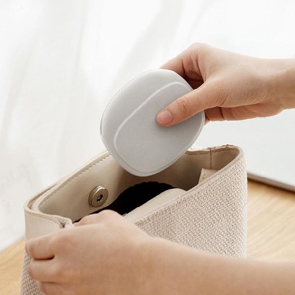 storage bags cute data cable headphone coin purse silicone box simple multi-function mobile phone portable organizing bag
storage bags cute data cable headphone coin purse silicone box simple multi-function mobile phone portable organizing bag
