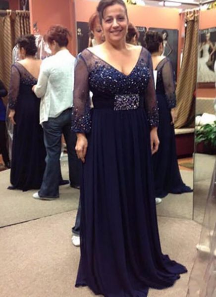 2021 dark blue mother of the bride groom dresses v neck backless long sleeves bling crystal beaded sequins evening formal gowns, Black;red
2021 dark blue mother of the bride groom dresses v neck backless long sleeves bling crystal beaded sequins evening formal gowns, Black;red