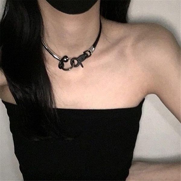 chains modern jewelry fashion statement choker necklace hip hop selling black pu for girl lady gifts, Silver
chains modern jewelry fashion statement choker necklace hip hop selling black pu for girl lady gifts, Silver