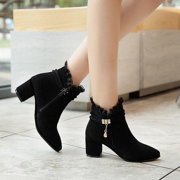 boots oversized women shoes ankle for ladies woman winter solid metal decoration, Black
boots oversized women shoes ankle for ladies woman winter solid metal decoration, Black
