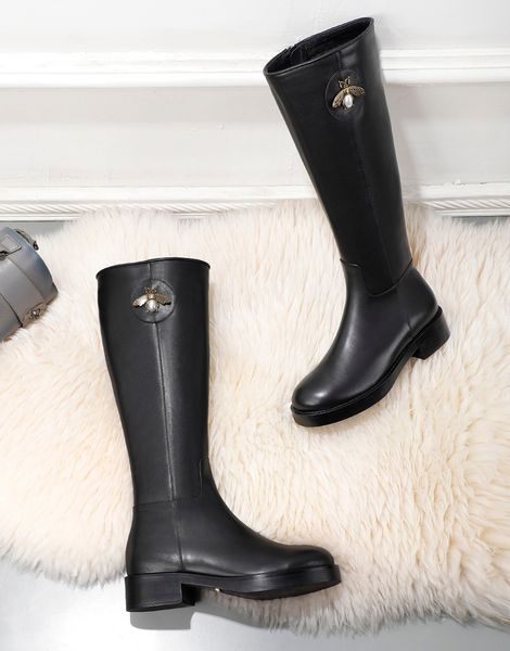 2021 fashion luxury designer women's boots leather star shoes autumn and winter ankle exquisite cowboy boot184o, Black
2021 fashion luxury designer women's boots leather star shoes autumn and winter ankle exquisite cowboy boot184o, Black