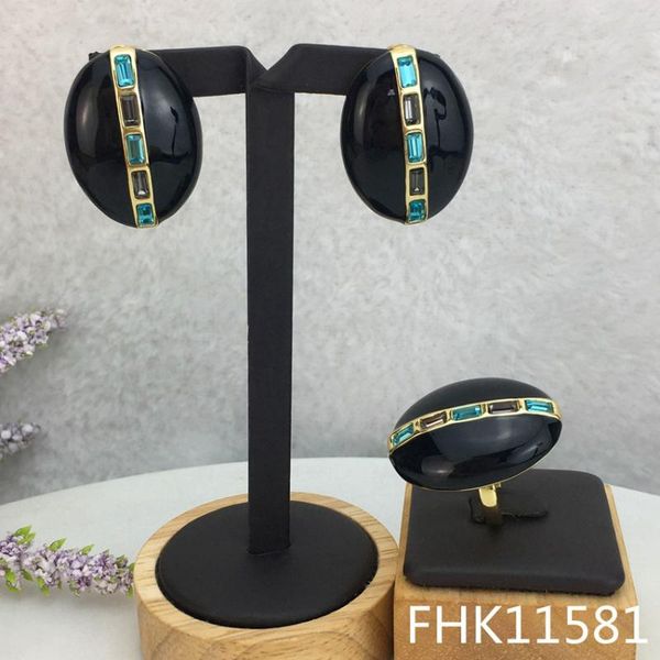 earrings & necklace mejewelry fine jewelry classic dubai sets big button shape and rings for women, Silver
earrings & necklace mejewelry fine jewelry classic dubai sets big button shape and rings for women, Silver