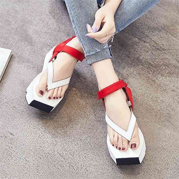 70% off wholesale flip-flops woman casual beach sandals female slip on shoes flat wedges ankle buckle boots mujer flip flops, Black
70% off wholesale flip-flops woman casual beach sandals female slip on shoes flat wedges ankle buckle boots mujer flip flops, Black