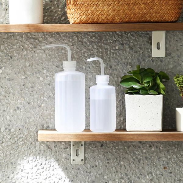 watering equipments 1pc 250/500ml squeeze device bottle succulent potted plant pot portable plastic sauce liquid dispenser tools
watering equipments 1pc 250/500ml squeeze device bottle succulent potted plant pot portable plastic sauce liquid dispenser tools