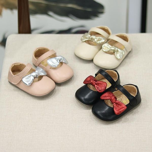 2021 new toddler girls first walkers solid color pu leather baby first walker soft tpr sole infant shoes
2021 new toddler girls first walkers solid color pu leather baby first walker soft tpr sole infant shoes