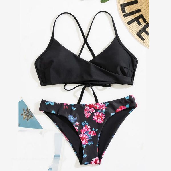 women's swimwear 2021 bikini set swimsuit women push up bikinis print female high waist swimming suits for bathing suit, White;black
women's swimwear 2021 bikini set swimsuit women push up bikinis print female high waist swimming suits for bathing suit, White;black