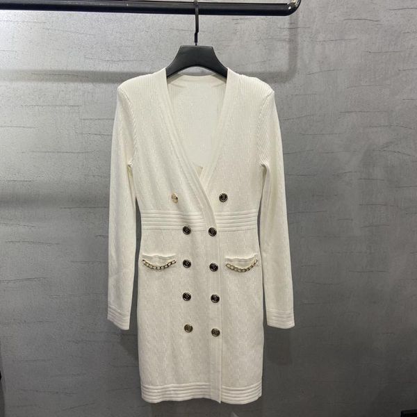 casual dresses 2021 autumn women long sleeve double breasted chains knitted dress 2 color for female gdnz 9.30, Black;gray
casual dresses 2021 autumn women long sleeve double breasted chains knitted dress 2 color for female gdnz 9.30, Black;gray