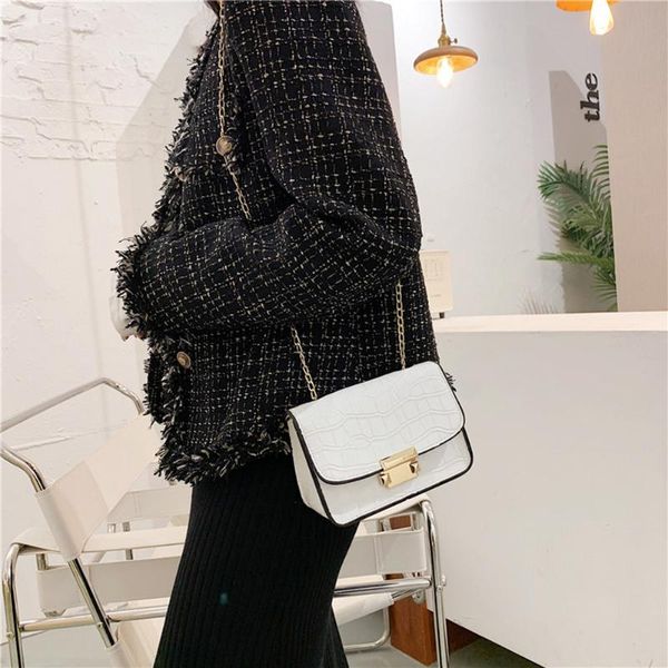 cross body pu leather crossbody bags simple solid color summer lady street travel female simple totes for women 2021 trend
cross body pu leather crossbody bags simple solid color summer lady street travel female simple totes for women 2021 trend