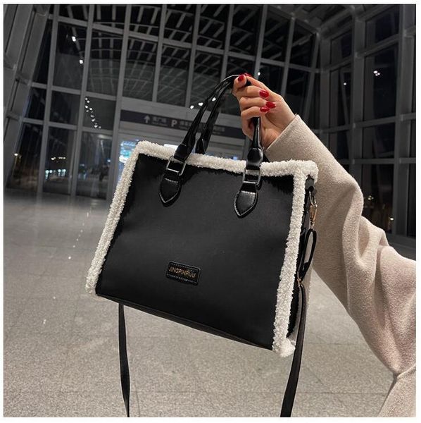 6045 women luxurys designers bags crossbody handbags womens purses shoulder shopping totes bag
6045 women luxurys designers bags crossbody handbags womens purses shoulder shopping totes bag