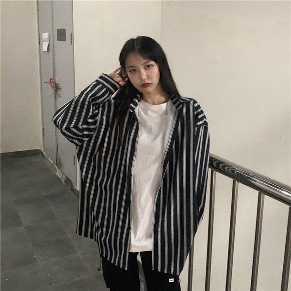 women's blouses & shirts 2021 spring summer vertical line print blouse hong kong style long sleeve harajuku fashion women button up shi, White
women's blouses & shirts 2021 spring summer vertical line print blouse hong kong style long sleeve harajuku fashion women button up shi, White