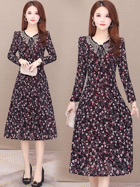 early autumn floral print dress temperament v-neck loose show thin age reducing medium length chiffon skirt fashion versatile women, Black;gray
early autumn floral print dress temperament v-neck loose show thin age reducing medium length chiffon skirt fashion versatile women, Black;gray