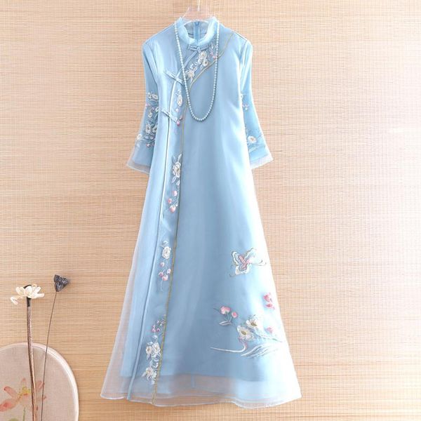 high-end spring summer organza women cheongsam dress retro elegant embroidery 3/4 sleeve a-line lady party qiapao dress s-xxl, Red
high-end spring summer organza women cheongsam dress retro elegant embroidery 3/4 sleeve a-line lady party qiapao dress s-xxl, Red