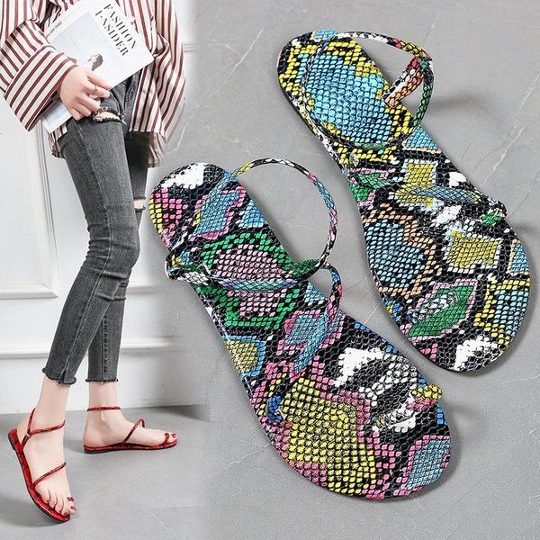 new 2021summer casual outdoor elegant sandals fashion slippers snug ladies slippers women shoes open toes flats girls slides, Black 
new 2021summer casual outdoor elegant sandals fashion slippers snug ladies slippers women shoes open toes flats girls slides, Black