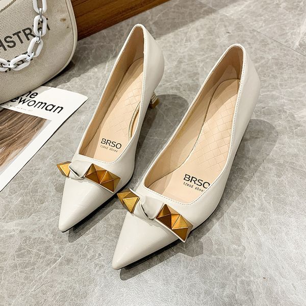 luxury dress shoes fashion rivet high women's 2021 spring and autumn pointed shallow mouth single sho summer korean bow thin heels, Black
luxury dress shoes fashion rivet high women's 2021 spring and autumn pointed shallow mouth single sho summer korean bow thin heels, Black