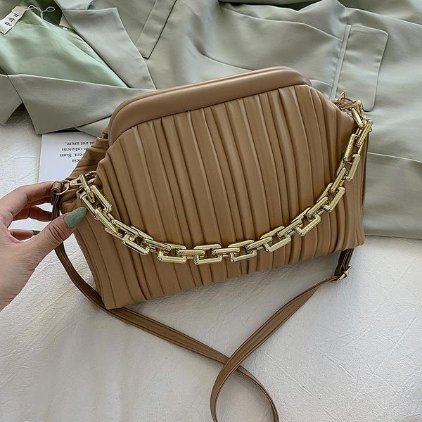 evening bags trendy designer pleated leather shoulder crossbody women handbag purses 2021 ladies messenger totes high quality
evening bags trendy designer pleated leather shoulder crossbody women handbag purses 2021 ladies messenger totes high quality