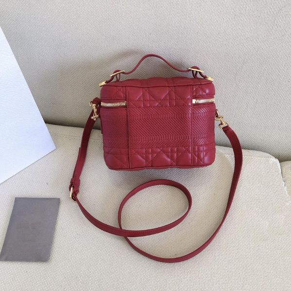 evening bags 2021 crossbody for women designer design fashion cute totebag shoulder phone quilted bag wallet shopper purse
evening bags 2021 crossbody for women designer design fashion cute totebag shoulder phone quilted bag wallet shopper purse