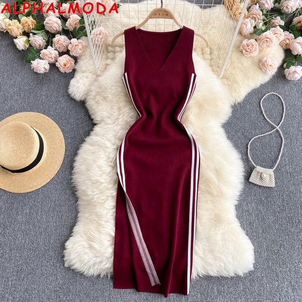 casual dresses alphalmoda knitted side split dress 2021 summer feminine v-neck sleeveless pullovers all matching stripe slim sexy, Black;gray
casual dresses alphalmoda knitted side split dress 2021 summer feminine v-neck sleeveless pullovers all matching stripe slim sexy, Black;gray