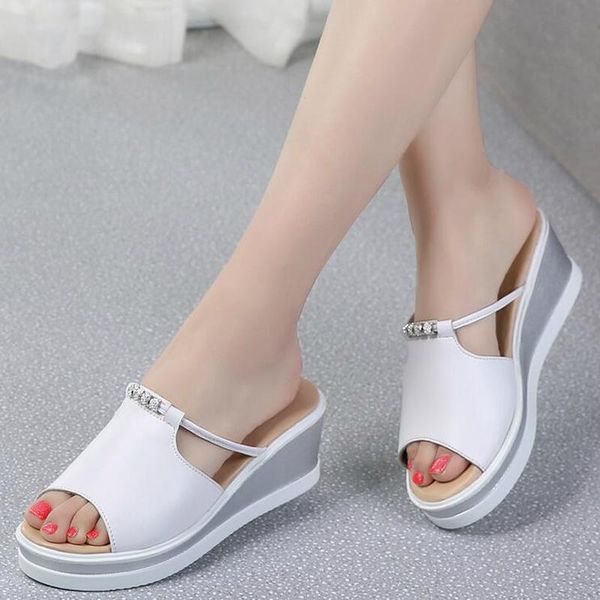 slippers 2021 women slipper sandals high heels wedges platform leather fish mouth crystal elegant female summer ladies shoes w04, Black
slippers 2021 women slipper sandals high heels wedges platform leather fish mouth crystal elegant female summer ladies shoes w04, Black