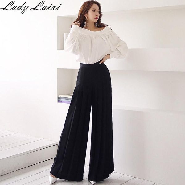 two piece dress 2021 summer women office ladies trousers suit white chiffon slash neck shirt + black pleated wide leg length pants set
two piece dress 2021 summer women office ladies trousers suit white chiffon slash neck shirt + black pleated wide leg length pants set