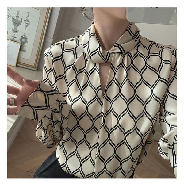 women's t-shirt mid sleeve white shirt in spring and summer of 2021 professional self-cultivation work student uniform large formal
women's t-shirt mid sleeve white shirt in spring and summer of 2021 professional self-cultivation work student uniform large formal