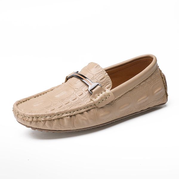 2020 new spring and summer new mens casual leather shoes breathable and wearable slip-on lazy mens shoes korean fashion gommino, Red;white
2020 new spring and summer new mens casual leather shoes breathable and wearable slip-on lazy mens shoes korean fashion gommino, Red;white