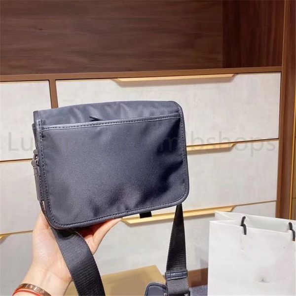 luxury fashion women men canvas shoulder designer satchels crossbody bags 2021 ladies handbags composite bag, Black
luxury fashion women men canvas shoulder designer satchels crossbody bags 2021 ladies handbags composite bag, Black
